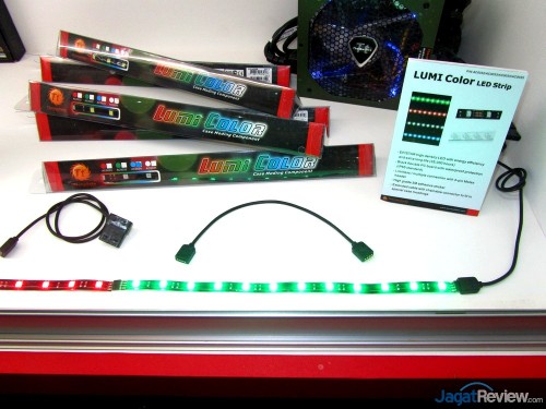 Produk Aksesoris Terbaru Thermaltake Hadir di Computex 2013 2 LED Strip ini bisa digabung antara satu strip dengan strip lain dengan menggunakan kabel penghubung atau langsung menggunakan konektor yang ada di kedua ujung masing-masing strip.