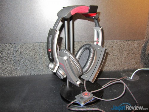 Tt eSPORTS dan BMW Hadirkan Gaming Headset Level 10 M 3 Tt eSPORTS Level 10 M Gaming Headset (25)
