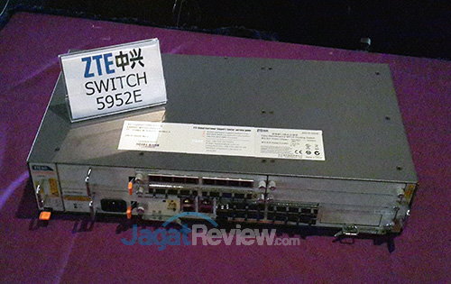 ZTE Jalin Kerjasama untuk Perangkat Network Enterprise 6 ZTE Switch 5952E