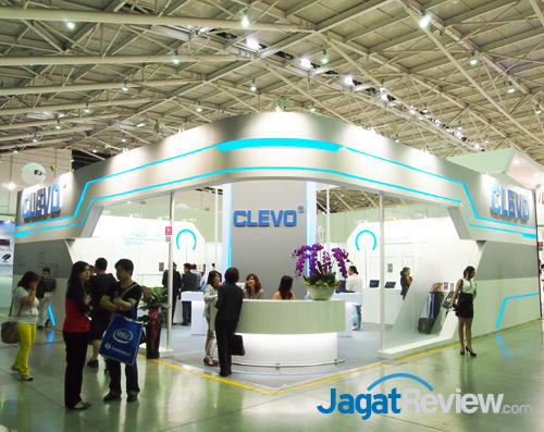 Computex 2013 Booth Raid: Clevo 21 clevo booth