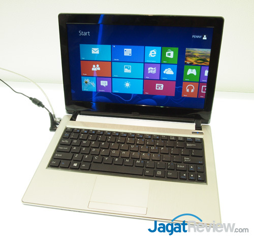 Computex 2013 Booth Raid: Clevo 6 clevo w311cz