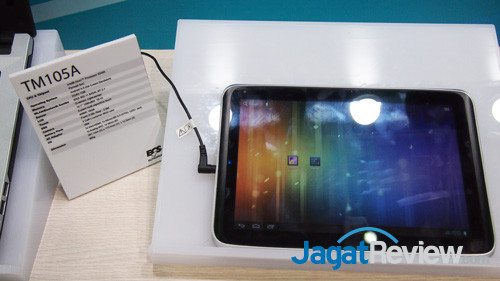 Computex 2013 Booth Raid: ECS 15 ecs tm105a