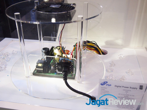 Computex 2013 Booth Raid: FSP 5 fsp digital psu