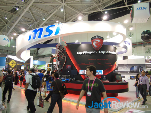 Computex 2013 Booth Raid: MSI Gaming Notebook 1 msi booth
