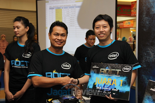 Persaingan Ketat Mencari Jawara AOCT 2013 Jawa Timur 4 Juara 1: ARXX 2