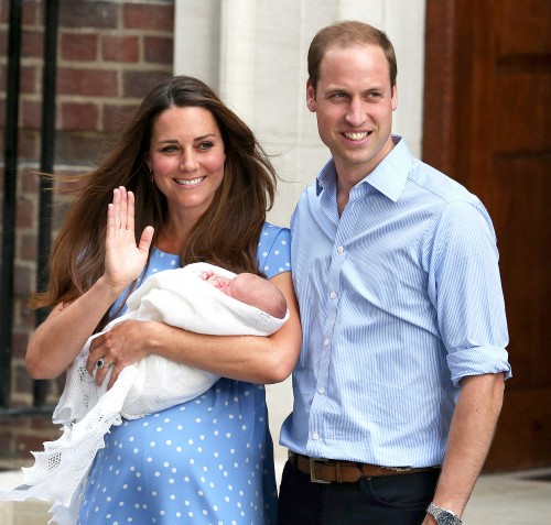 Kepopuleran Royal Baby Belum Kalahkan Paus dan Obama di Twitter 2 1374609639_kate-middleton-prince-william-baby-zoom