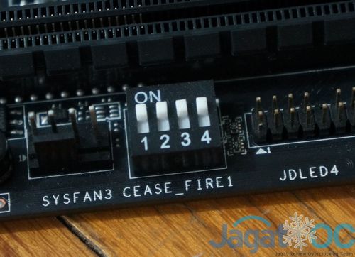 Hands-on Review Motherboard MSI Z87 XPOWER 10 DSC00072s