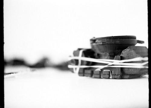 F1NS2QKHIPISHW4.MEDIUM