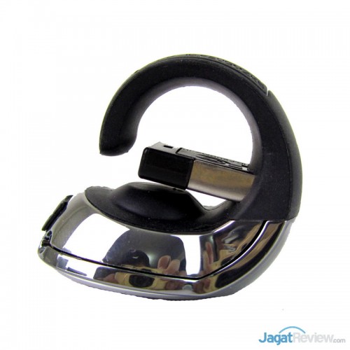 Wireless receiver ketika terpasang di perangkat Ring Pointer.