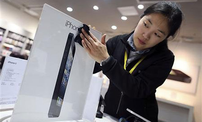 Kebimbangan Apple Buat Penjualan iPhone 5 Menurun 1 M Id 402714 iPhone