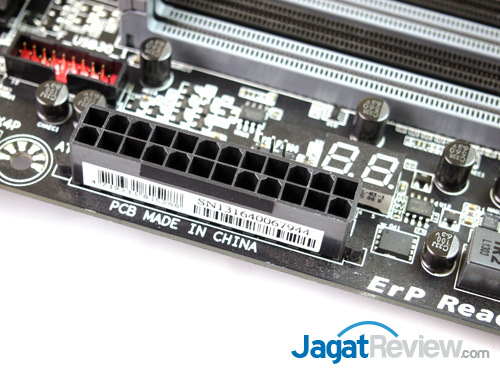 Review Motherboard Gigabyte Z87X-UD3H: Varian Ekonomis dengan Feature Lengkap 3 gigabyte z87x-ud3h 24-pin power connector & debug led