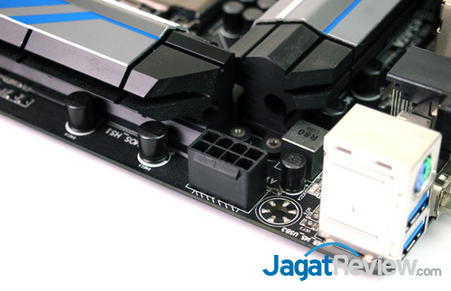 Review Motherboard Gigabyte Z87X-UD3H: Varian Ekonomis dengan Feature Lengkap 4 gigabyte z87x-ud3h 8-pin power conector