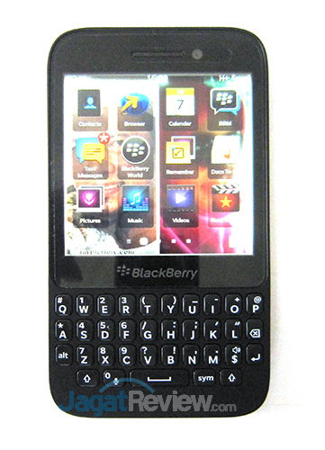 Review Singkat: Sehari dengan BB10 Termurah Saat Ini, Blackberry Q5 1 Blackberry Q5