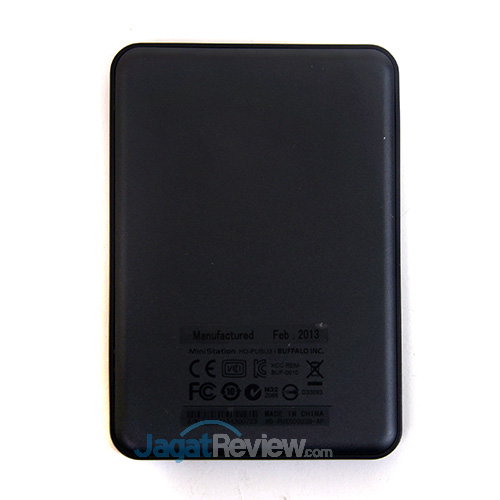Review Buffalo Ministation Slim 500 GB: Hard Disk Eksternal Kurus dan Kencang 2 Buffalo UltraSlim - Belakang