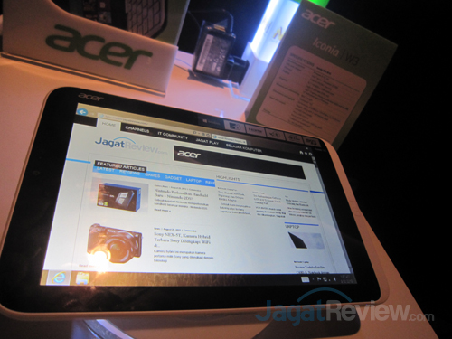 Acer Resmi Meluncurkan Tablet Iconia W3 Berbasis Windows 8 2 Iconia W3