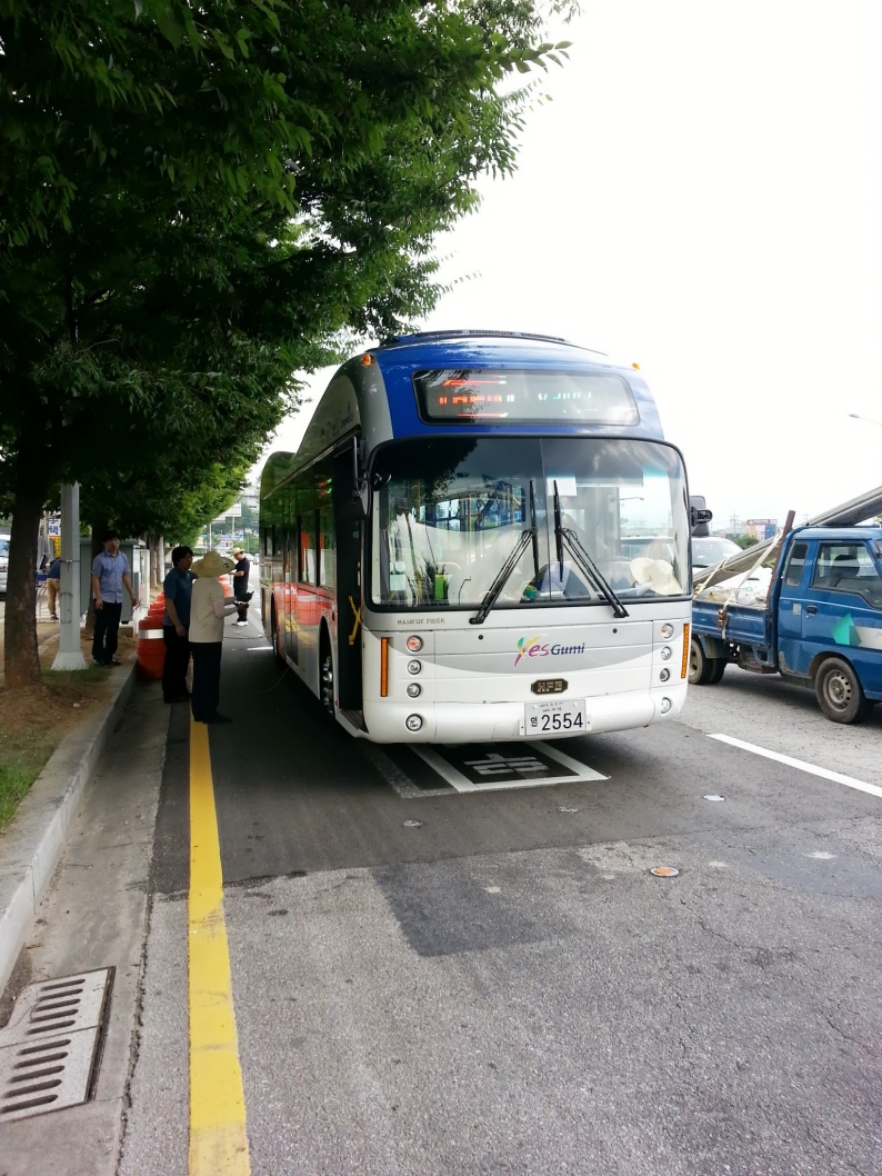 Bus Bertenaga Listrik Beroperasi di Korea 10 OLEV