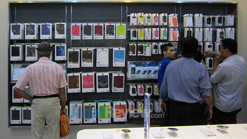 Samsung Buka Experience Store 4 Samsung Experience Store - Accecories