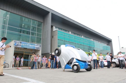 Armadillo-T, Kendaraan Elektrik yang Dapat Dilipat 1 armadillo-T-folding-electric-car-designboom02