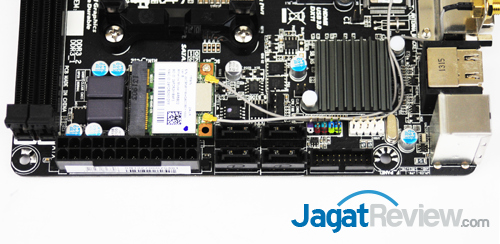 Review Gigabyte F2A85XN-WiFi: Motherboard Mini Kaya Feature untuk APU AMD 9 gigabyte f2a85xn-wifi north side