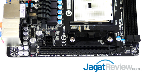 Review Gigabyte F2A85XN-WiFi: Motherboard Mini Kaya Feature untuk APU AMD 7 gigabyte f2a85xn-wifi south side