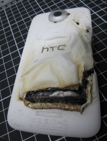 Di Taiwan, HTC One X Terbakar Saat di-Charge 2 htc one x 01