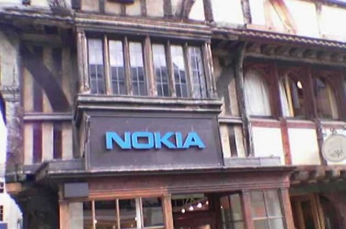 Symbian dan Nokia Masih Dominan di UAE 1 nokia 2
