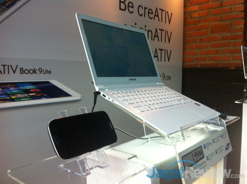 Samsung ATIV Book 9 Lite dengan AMD Quad Core 2 samsung ATIV Book 9 Lite_10