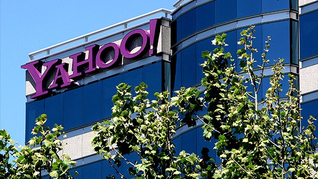 Yahoo Akan Perkenalkan Logo Baru Bulan Depan 15 yahoo logo on building