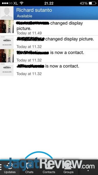 Preview BlackBerry Messenger untuk iOS 4 Notifikasi ditampilkan dalam tab