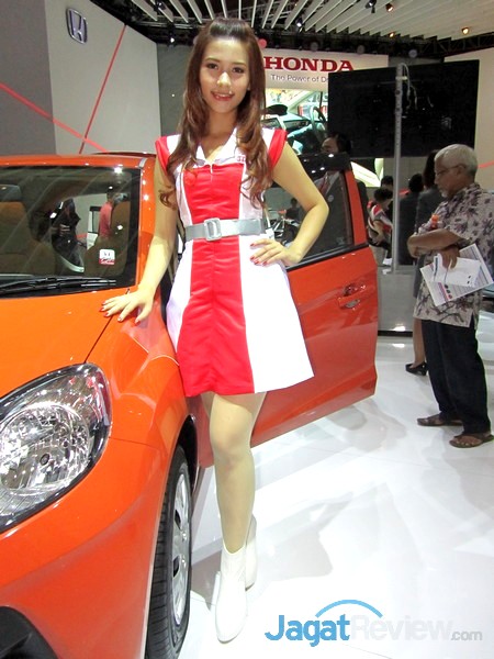 Booth Babes Indonesia International Motor Show 2013 - Part 2 2 Booth Babes IIMS 2013 (32)_R