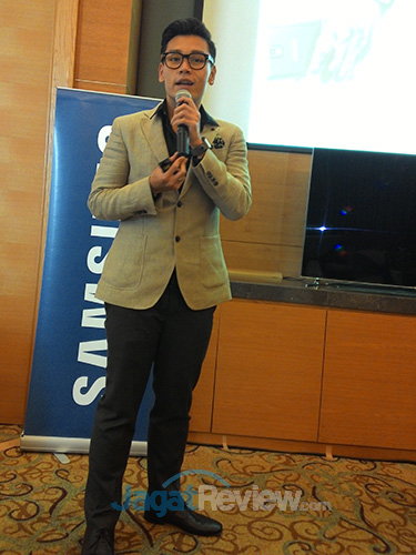 Samsung Memperkenalkan Galaxy Note 3 dan Galaxy Gear 1 Febri Rusli