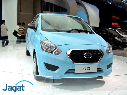 Rangkaian Mobil Baru di Indonesia International Motor Show 2013 - Part 1 4 Go