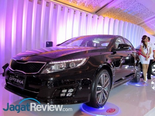 Rangkaian Mobil Baru di Indonesia International Motor Show 2013 - Part 1 5 All New Optima