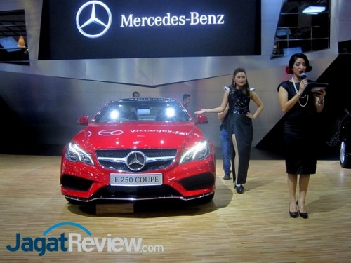 Rangkaian Mobil Baru di Indonesia International Motor Show 2013 - Part 2 5 E250 Coupe