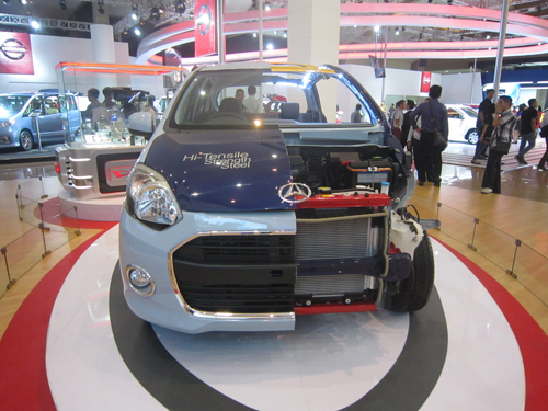 IIMS 2013 - Pameran Otomotif Terbesar di Indonesia Resmi Dibuka 2 IMG_0126