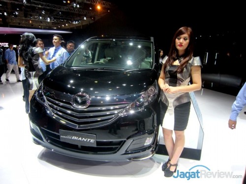 Rangkaian Mobil Baru di Indonesia International Motor Show 2013 - Part 2 2 Biante SKYACTIV