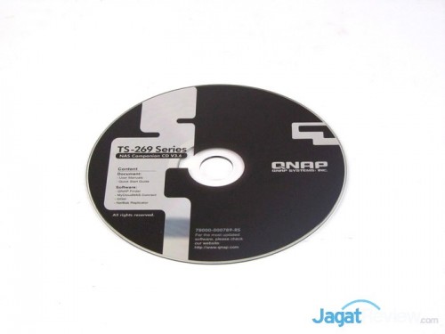 QNAP TS-269 Pro (12)