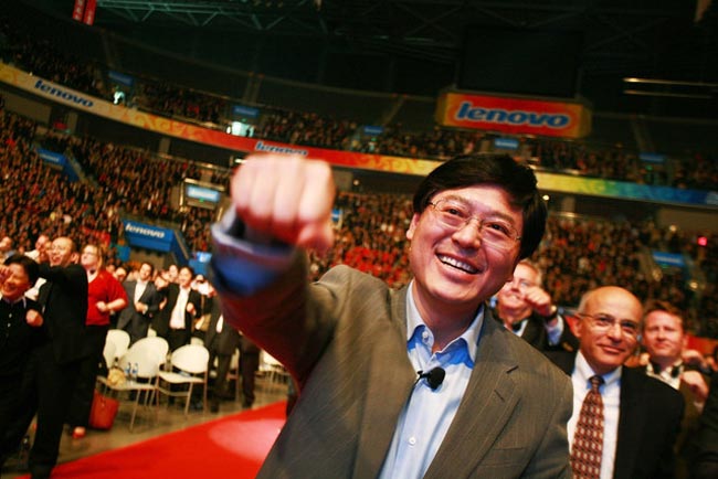 Bos Lenovo Bagikan Bonus Pribadinya Kepada Para Pegawainya 1 lenovo boss