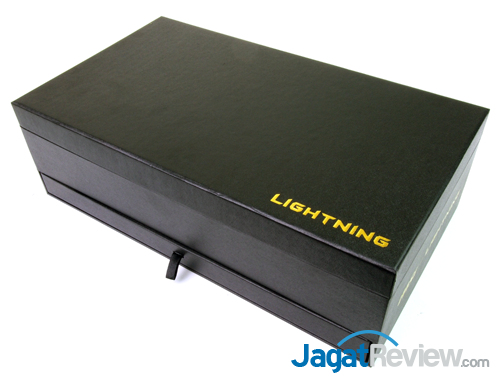 Review VGA MSI GTX 780 Lightning: Bertenaga dan Dipersiapkan Untuk Berlari Lebih Kencang 9 msi gtx 780 lightning internal box