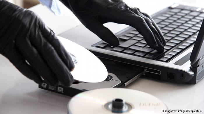 Hacker Berhasil Curi Data Jutaan Pelanggan Vodafone 17 vodafone 2