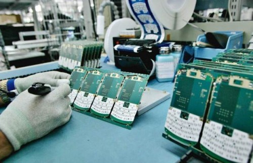 Apple dan Intel Buka Lowongan Buat Pegawai BlackBerry 1 BlackBerry 2