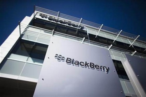Veto Pemerintah Kanada Bisa Persulit BlackBerry 1 The company logo is seen at the Blackberry campus in Waterloo
