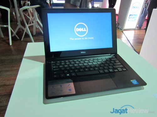 Inilah Produk Baru Dell yang Diperkenalkan di Acara di Singapura 4 Inspiron 11 3000 Series dengan prosesor Celeron 2955U.
