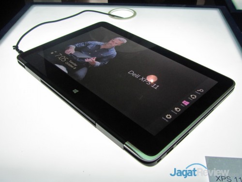 XPS 11 - Ultrabook 2-in-1 Andalan Dell 4 XPS 11 dalam bentuk tablet.