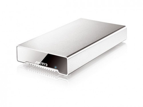 Akitio Luncurkan SSD Eksternal Thunderbolt Pertama dengan Kapasitas 512GB 1 Neutrino_Thunder_502a3675e3466-580x435