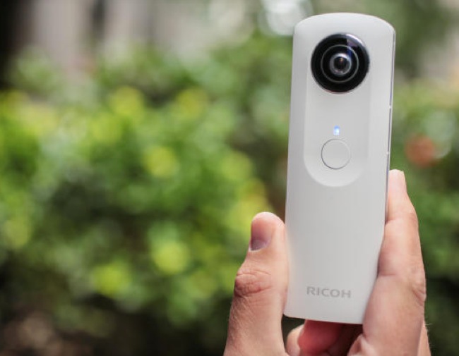 Ricoh Theta 360 Derajat Sudah Tersedia dengan Harga $400 20 Ricoh Theta