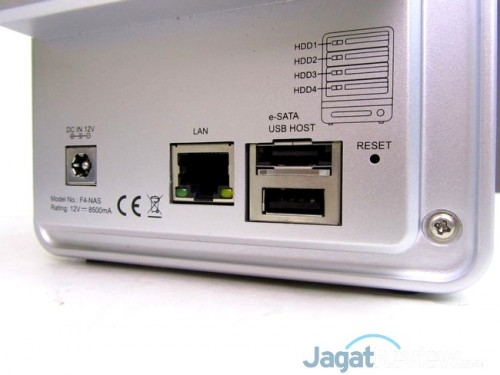 TerraMaster F4 NAS (60)