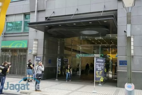 Detik-Detik Master Overclocking Arena 2013 - Langsung dari Taipei, Taiwan! 3 altAlJOnEgE2LmtTQY8zfpxgTtxS40rx7Bk3Sd0w7BzS0lD_jpg(1)