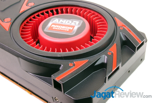 Review Radeon R9 290X: VGA AMD R9 Terbaik dan Terkencang 4 amd r9 290x fan with ducting