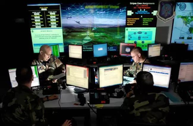 Hacker Iran Berhasil Menyusup ke Komputer US Navy? 1 us navy 2